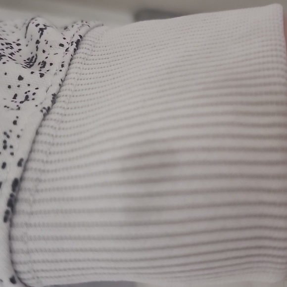 NBA Hoodie - Picture 2 of 4